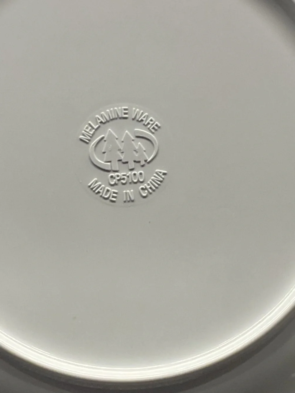 Melamine Red and White Round 10